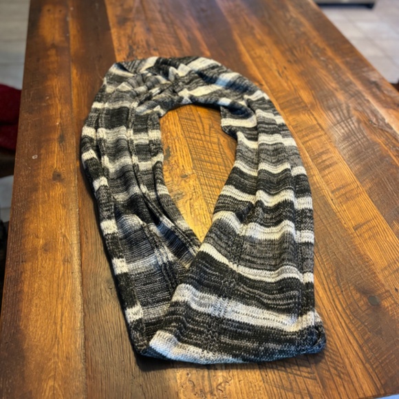 Black-Gray-White Ombre Large Infinity Scarf - Picture 2 of 9
